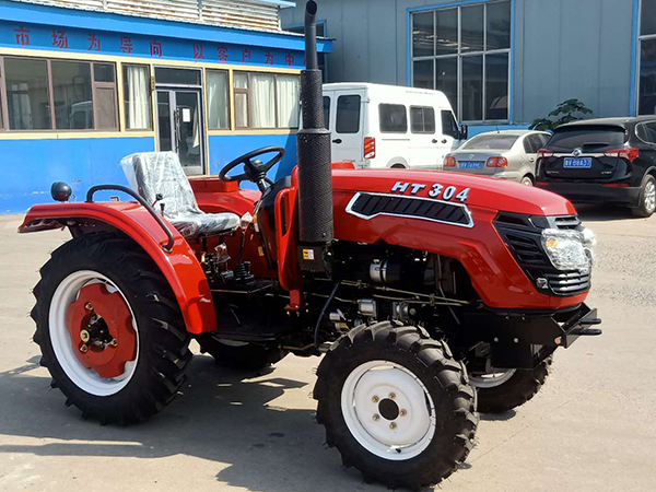 Hightop tractor sent to Europe