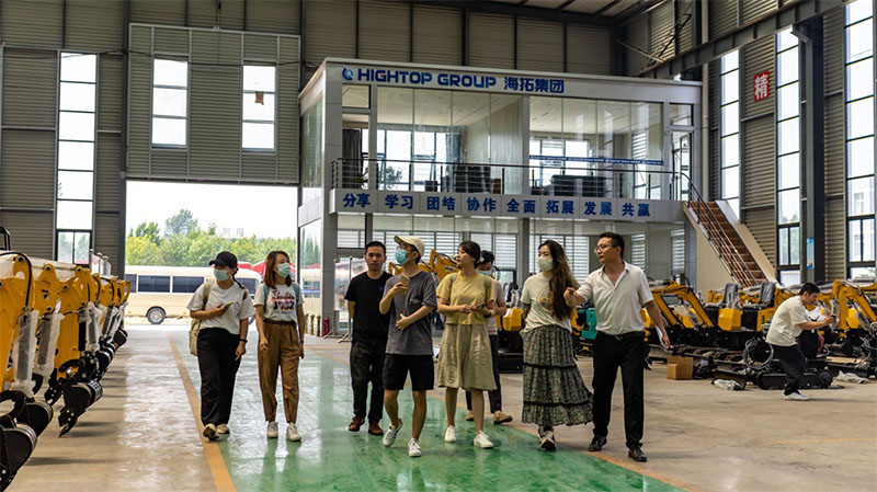 Well-known media visited Hightop Group for exclusive interviews and reports
