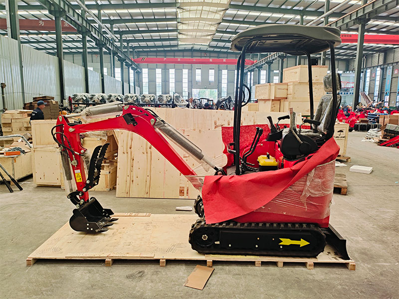 HT18 Mini Excavator sent to Europe